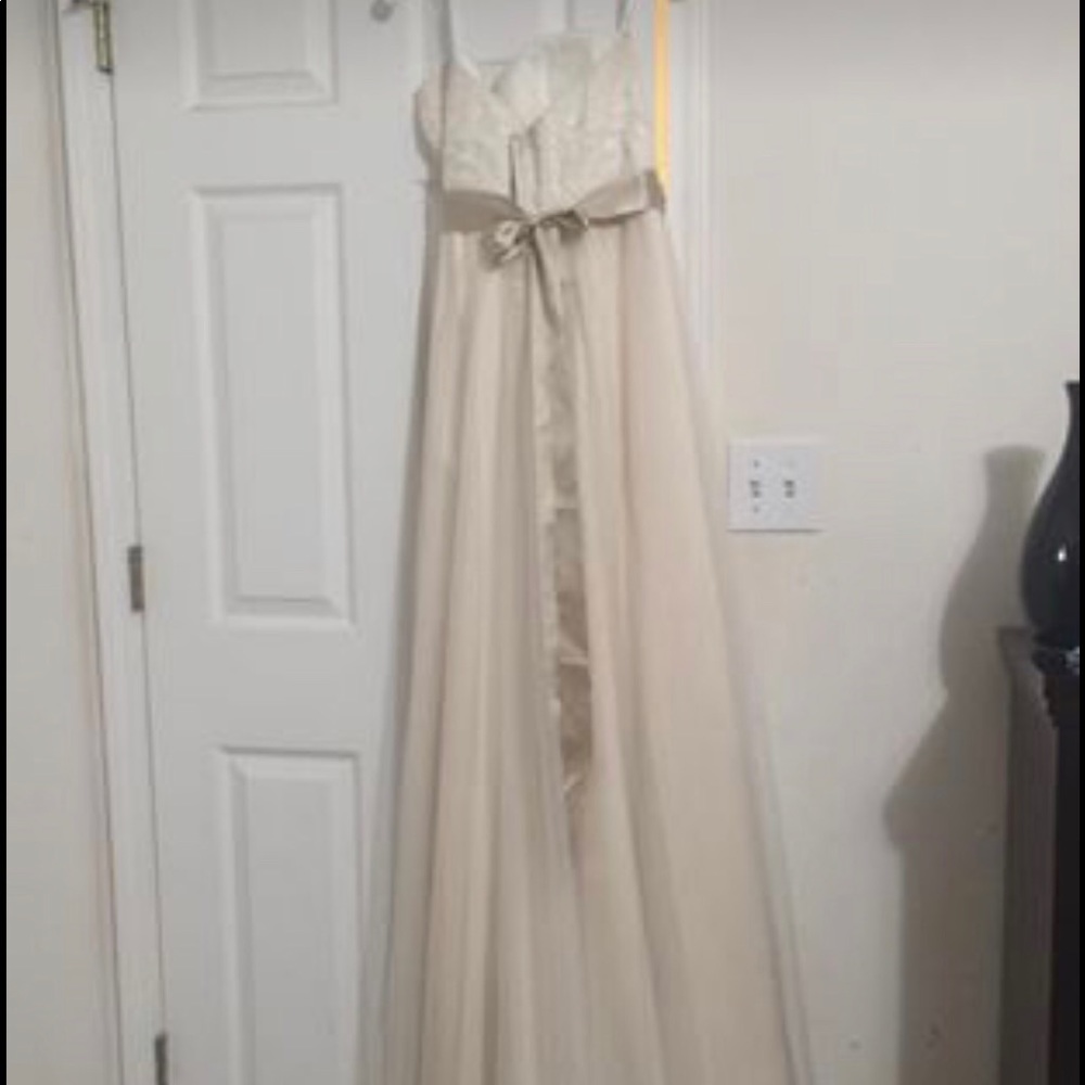 Wedding Dress Sz 12 ( altered to sz 10)